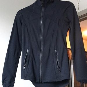 black lulu zip up